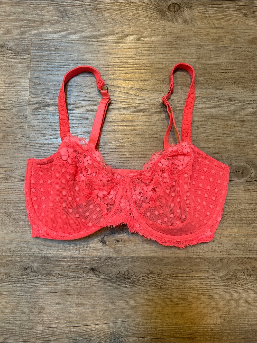 VICTORIA'S SECRET Drean Angels Push-Up Without Padding Bra 36DDD Hot Pink lace